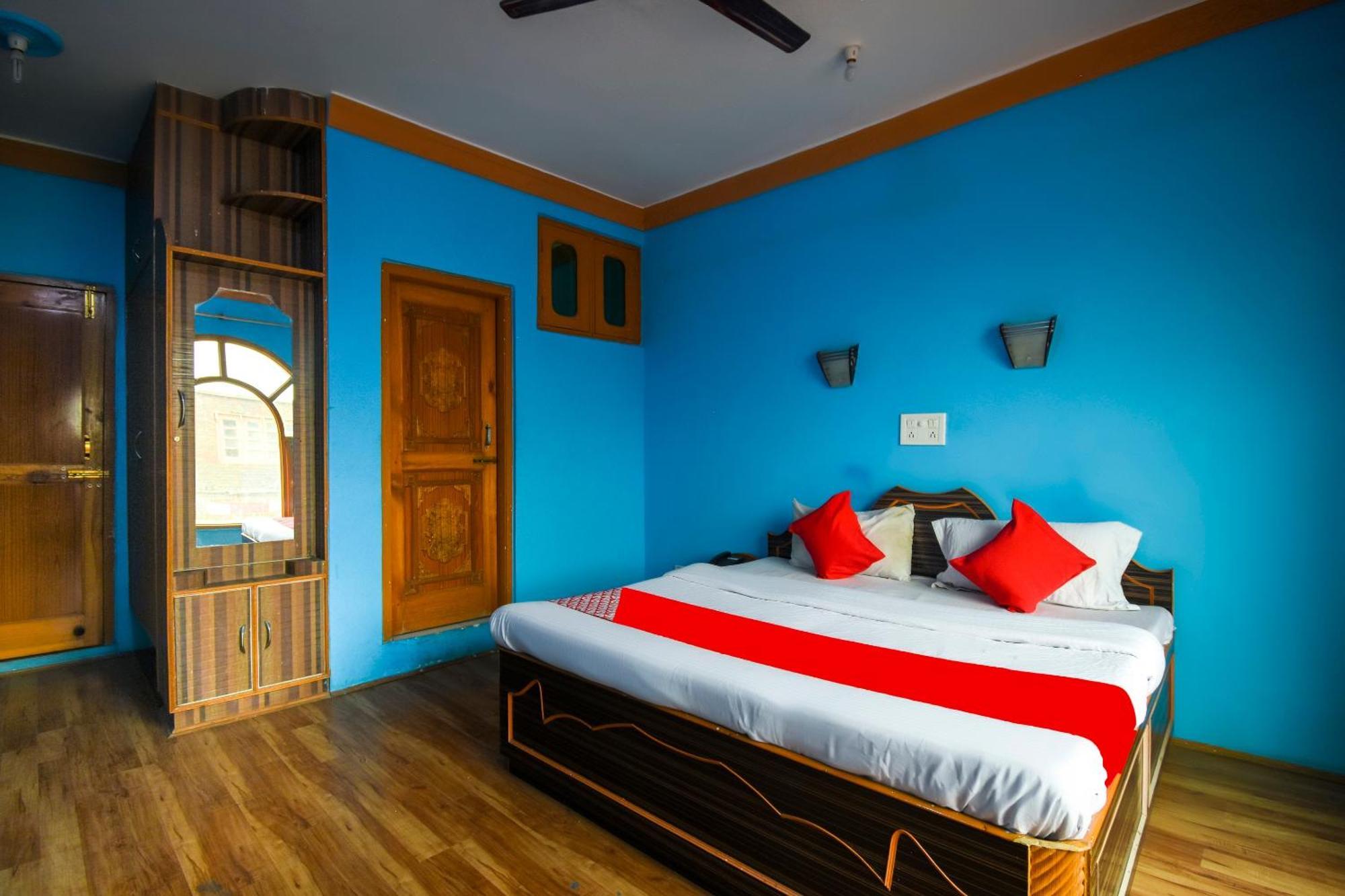 Oyo Hotel New Divine Kashmir Durgjan Exterior photo