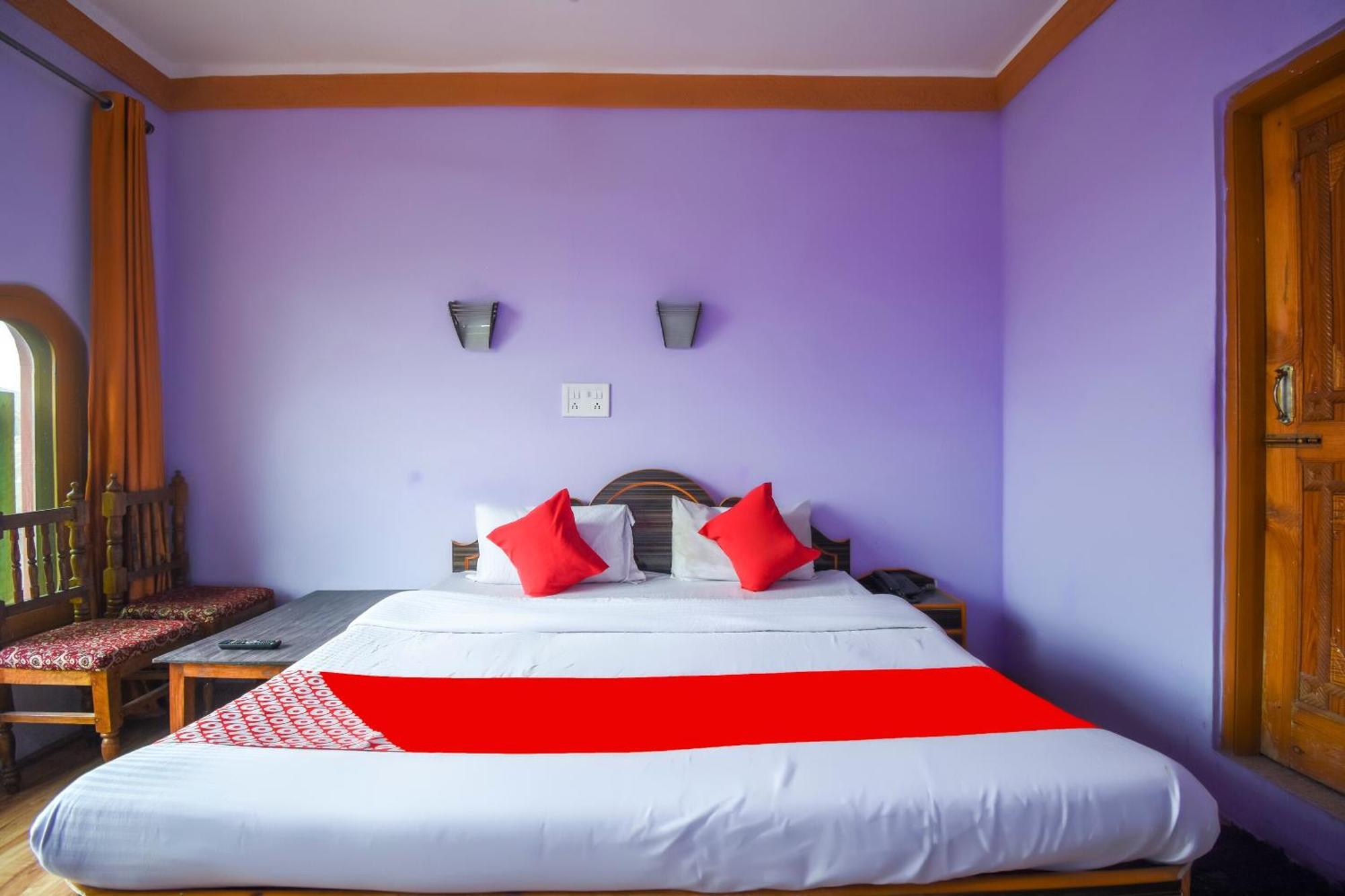 Oyo Hotel New Divine Kashmir Durgjan Exterior photo