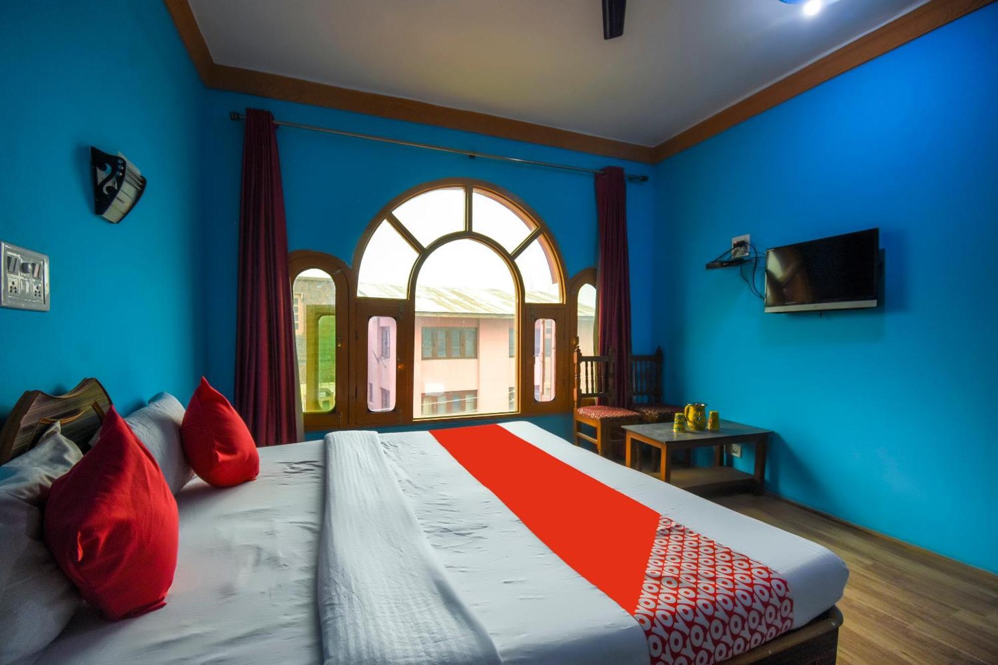 Oyo Hotel New Divine Kashmir Durgjan Exterior photo