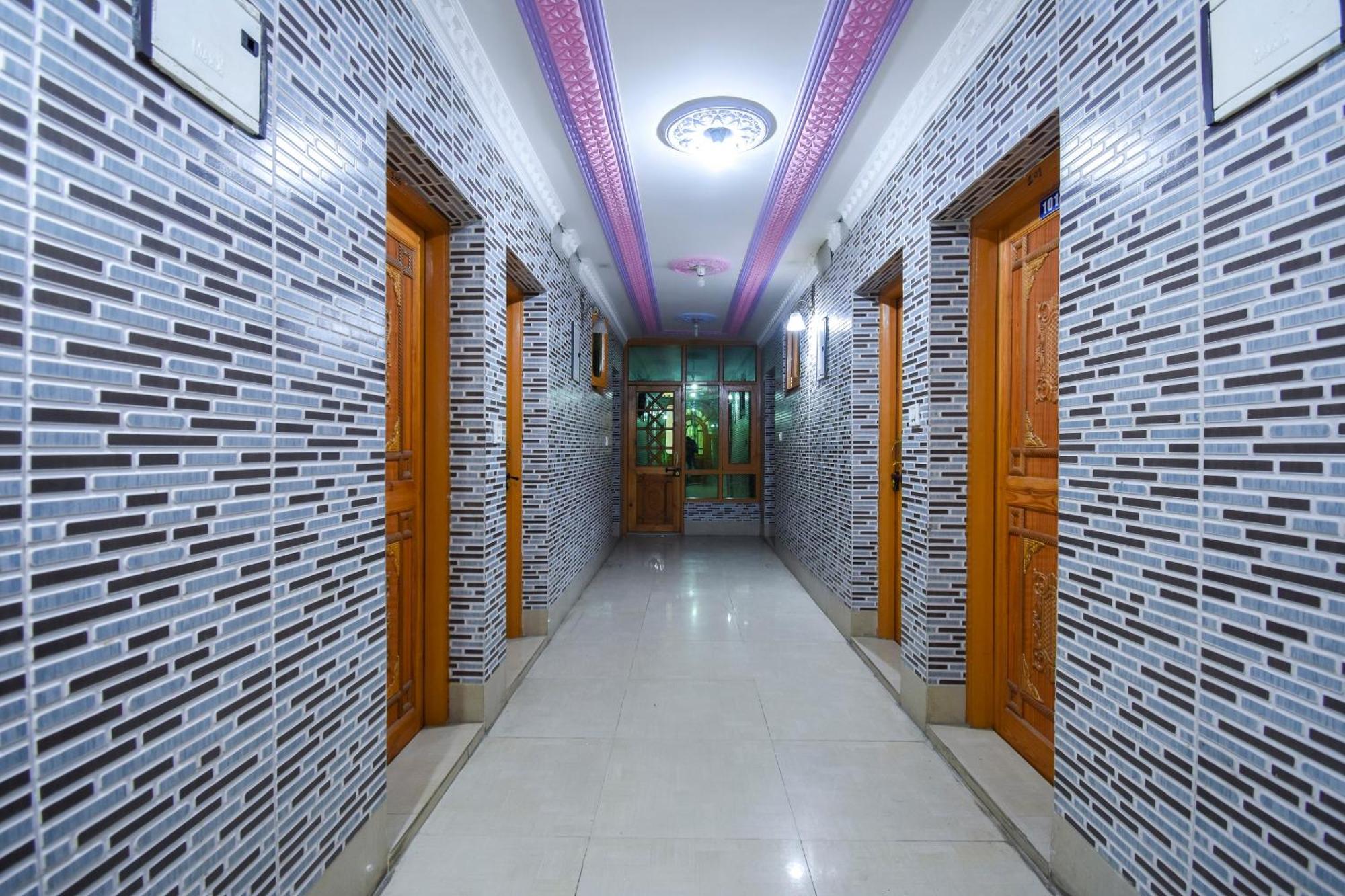 Oyo Hotel New Divine Kashmir Durgjan Exterior photo