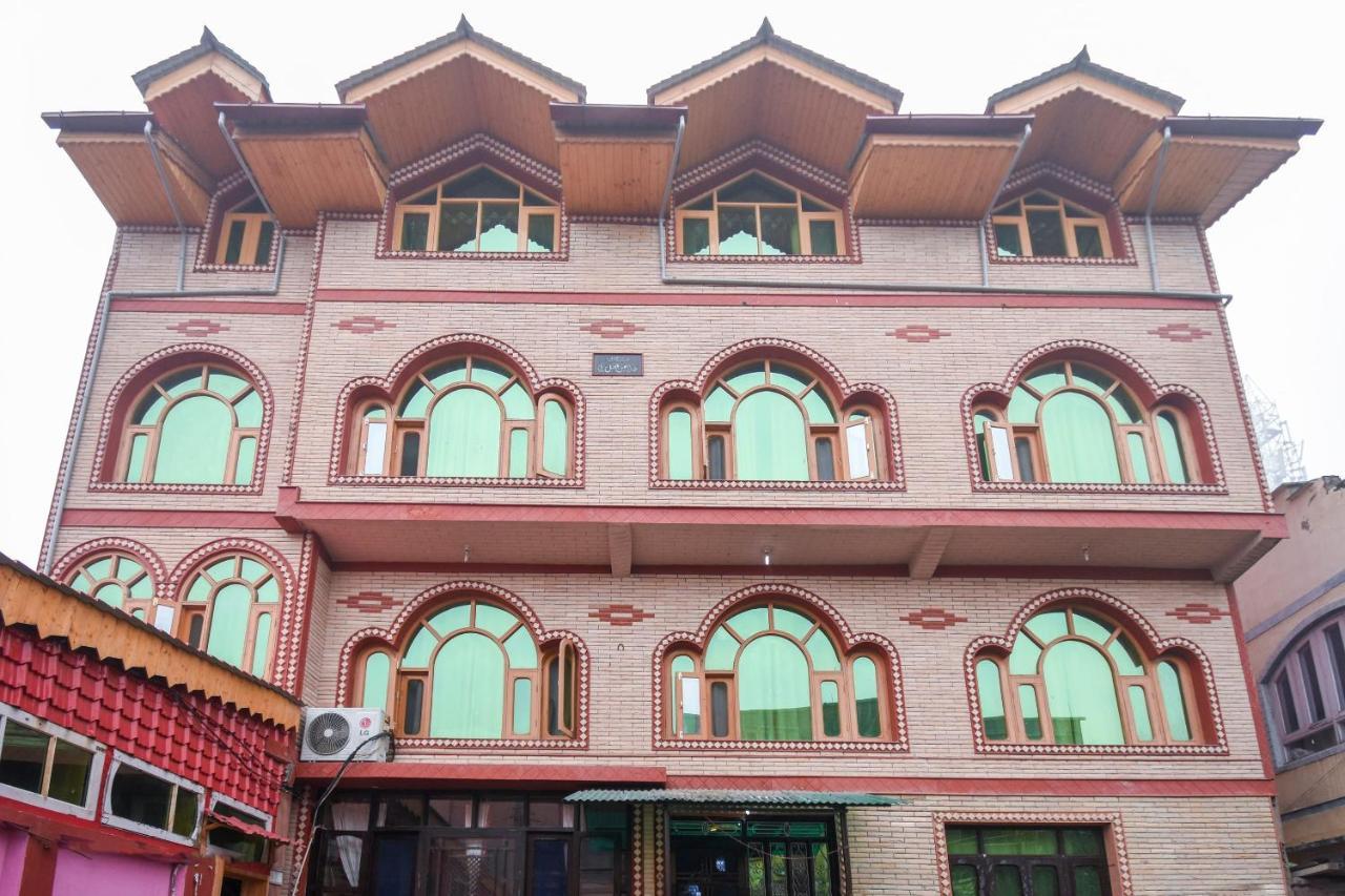 Oyo Hotel New Divine Kashmir Durgjan Exterior photo